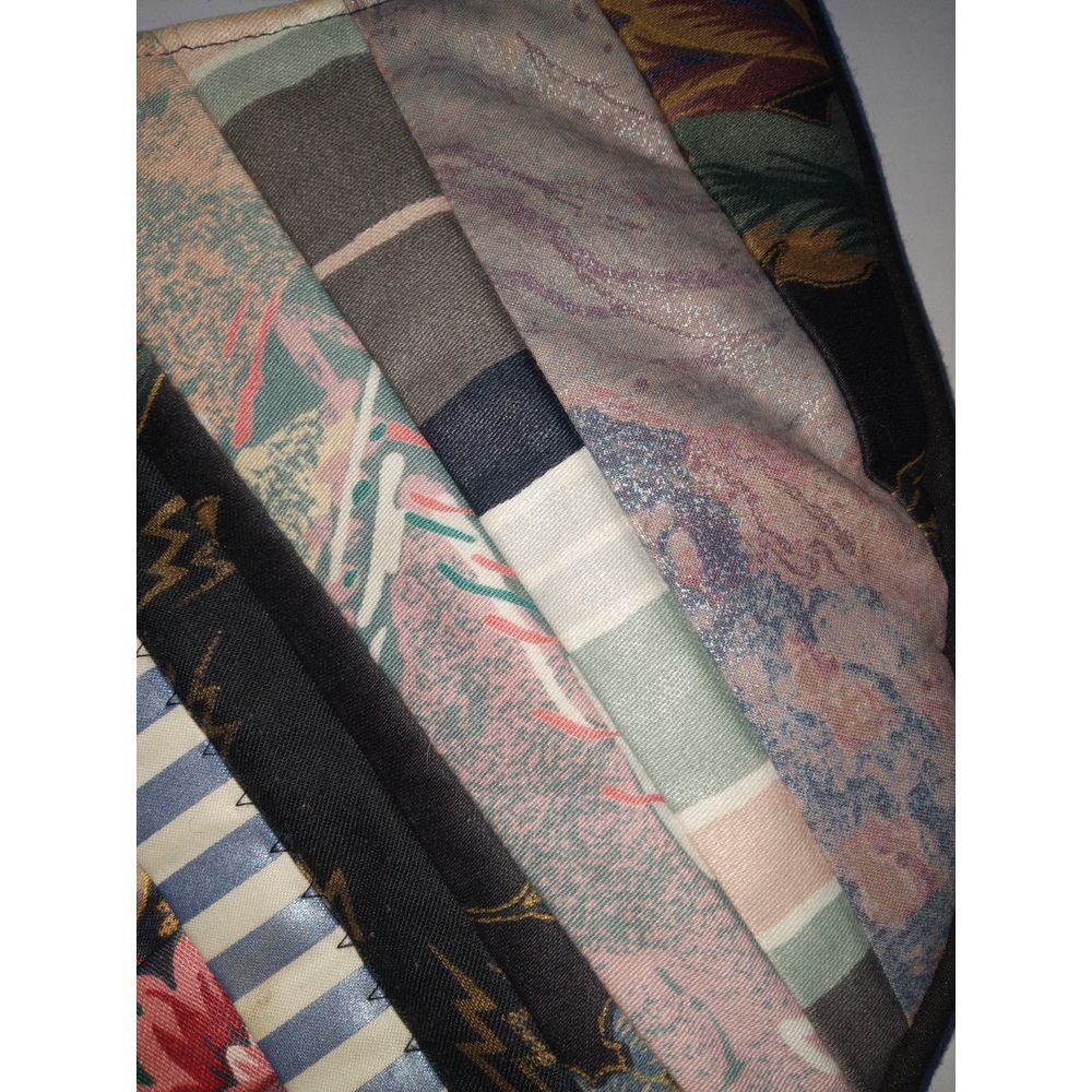 Vintage Y2k Boho Multi Colored Fabric Patchwork Chained Clutch Purse - Picture 7 of 12